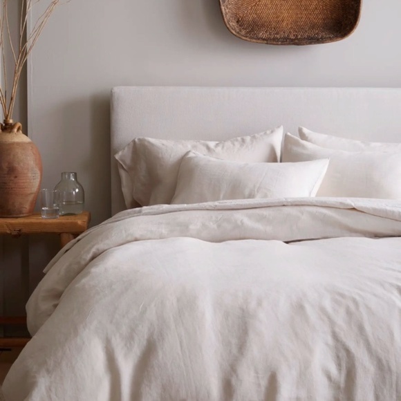 NWT Quince European Linen Light Tan King Duvet Cover Set with Shams in Sand - Picture 3 of 7